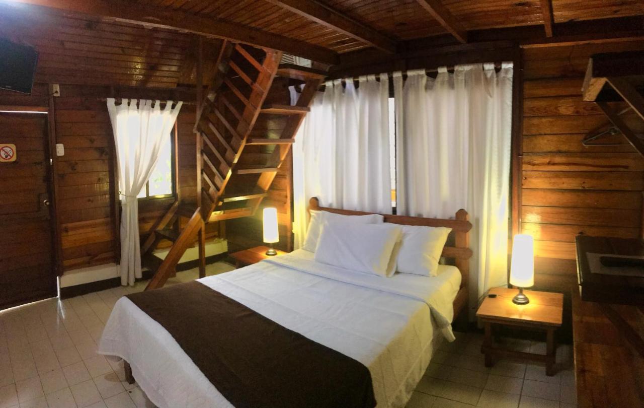 Cabanas Agua Dulce South West Bay Zewnętrze zdjęcie