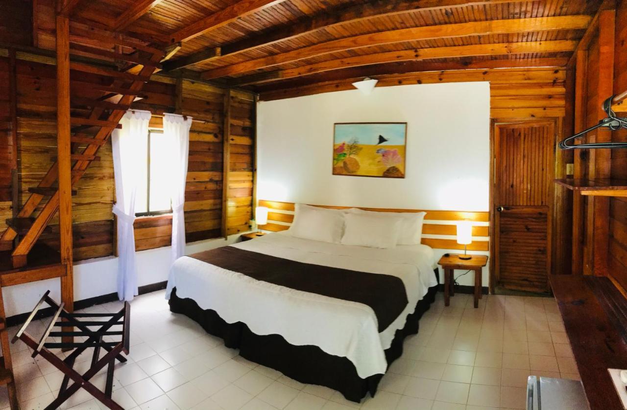 Cabanas Agua Dulce South West Bay Zewnętrze zdjęcie